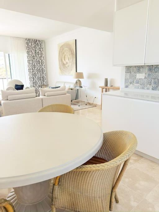 Oceanview Luxury Penthouse Apartamento Estepona Exterior foto