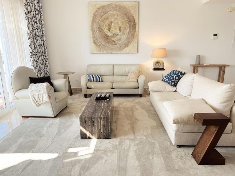 Oceanview Luxury Penthouse Apartamento Estepona Exterior foto